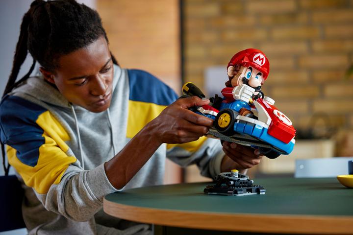 Image du produit LEGO Mario & Standard-Kart (72037, LEGO difficiles à trouver, LEGO Super Mario)