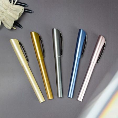 Produktbild Schneider 168623 Ceod Shiny Füller (Rechts- und Linkshänder, M-Feder, inkl. Tintenpatrone königsblau (Blau, Blue, 1 x)