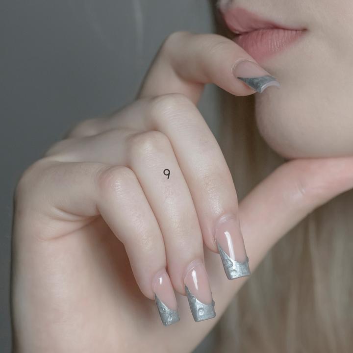 Image du produit minink Tatouage temporaire - Numéro 9