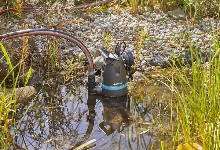 Produktbild Gardena Schmutzwasser-Tauchpumpe 9200 Basic (Schmutzwasserpumpe, Hauswasserpumpe)