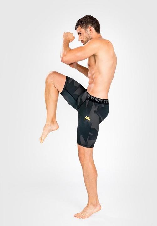 Produktbild Venum Razor Vale Tudo Shorts - Black/Gold - XL (XL)