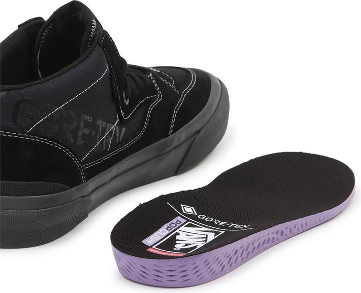 Actual product image Vans Half Cab 92 Gore-Tex (42.5)