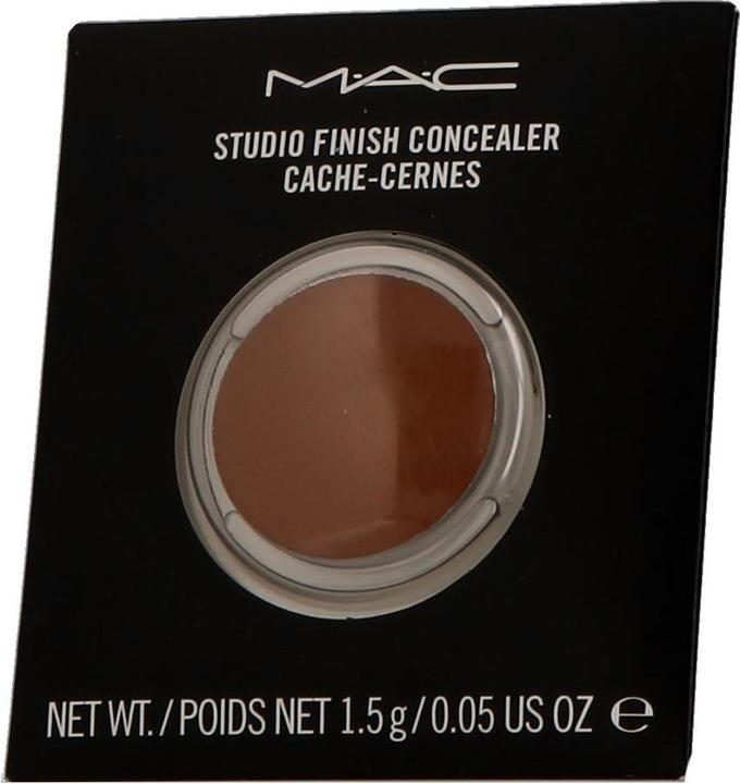 MAC Cosmetics Studio Finish Concealer