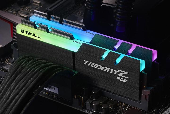 Actual product image G.Skill Trident Z RGB (2 x 8GB, 3200 MHz, DDR4-RAM, DIMM)