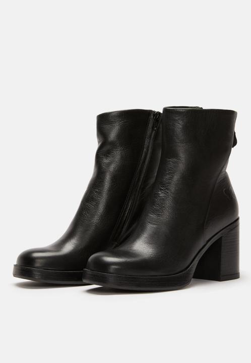 Actual product image Felmini VALERIA D574, the heeled boot from, is made from black leather and offers an elegant look. (36)