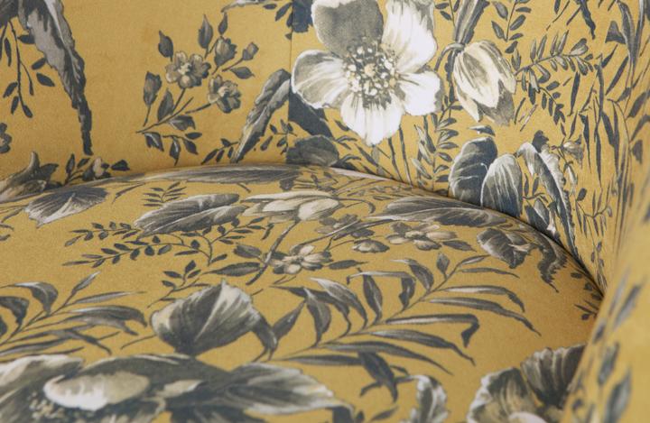 Productafbeelding BePureHome Leunstoel Vogue Velvet Poppy Mustard