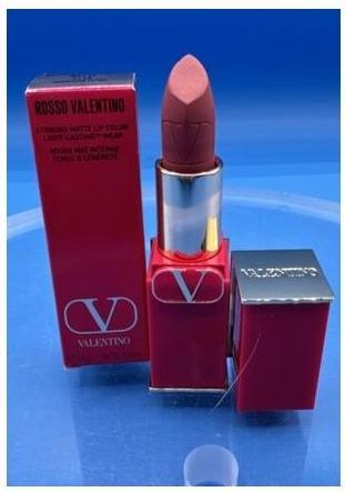 Actual product image Valentino Rosso Striking Matte Lip Color Shade 111A Undressed Velvet 3.4g (111A Undressed Velvet)