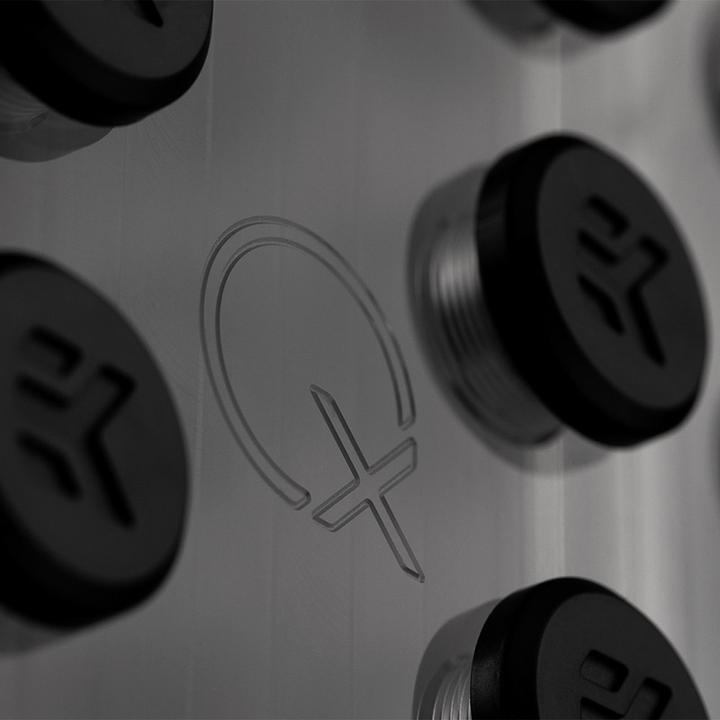 Produktbild EKWB EK-QuantumX Loophole Distroplate D5 PWM - schwarz