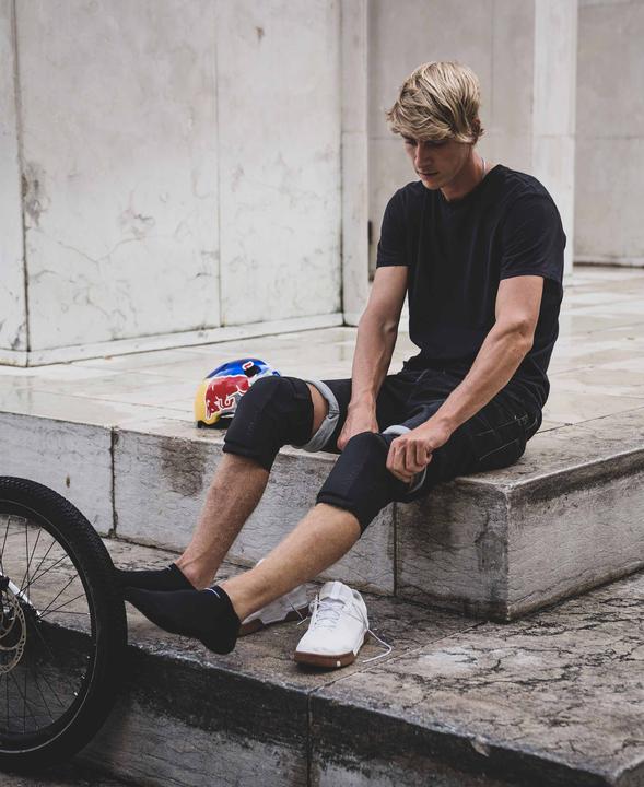 Produktbild Poc VPD Air Knee Fabio Ed. (M, Knieschoner, Einzelstück)