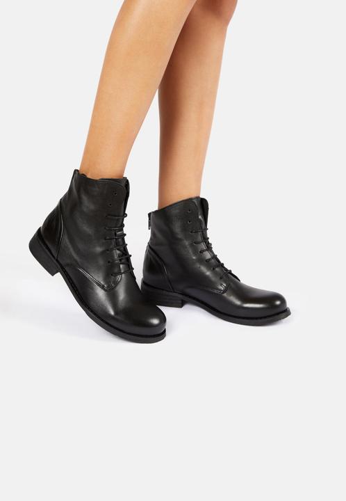 Actual product image Felmini BEJA 1072, the timeless lace-up ankle boot from, is made from smooth leather with a vinta (38)