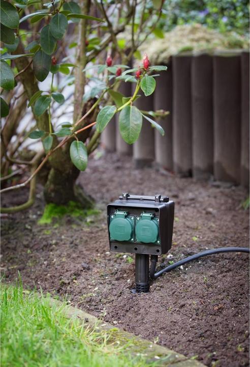 Produktbild Brennenstuhl Gartensteckdose mit Erdspiess (4 x, CEE 7/3, 1.40 m)