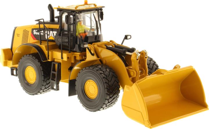 Actual product image Diecast Masters CAT 982M Wheel Loader
