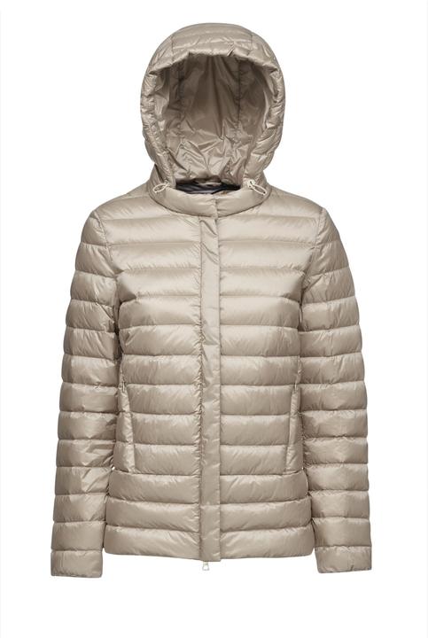 Moonbeam, Beige