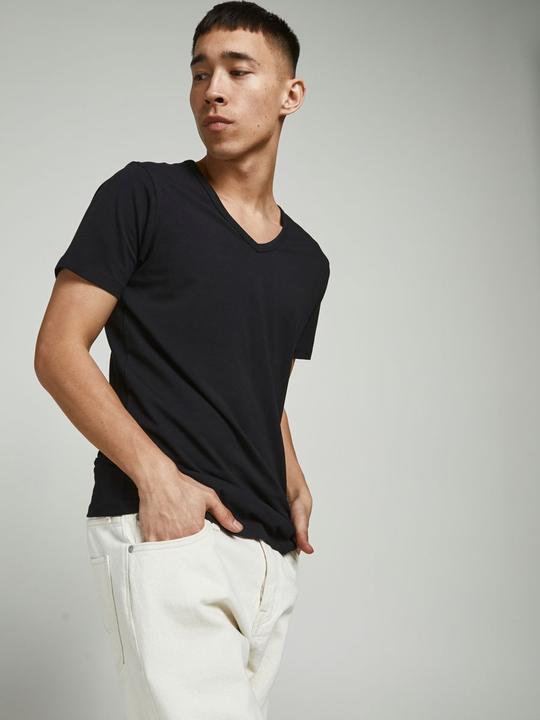 Produktbild Jack & Jones Basic V (S)
