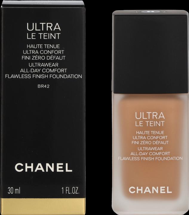 Actual product image Chanel Ultra Le Teint Flawless Finish Foundation (BR42)