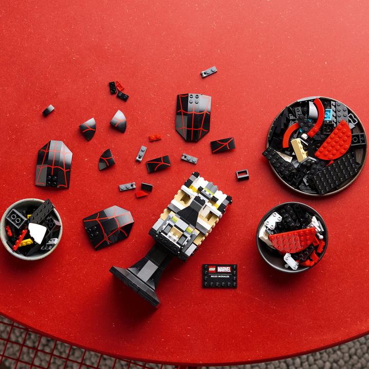 Produktbild LEGO Miles Morales' Maske (76329, LEGO Marvel)