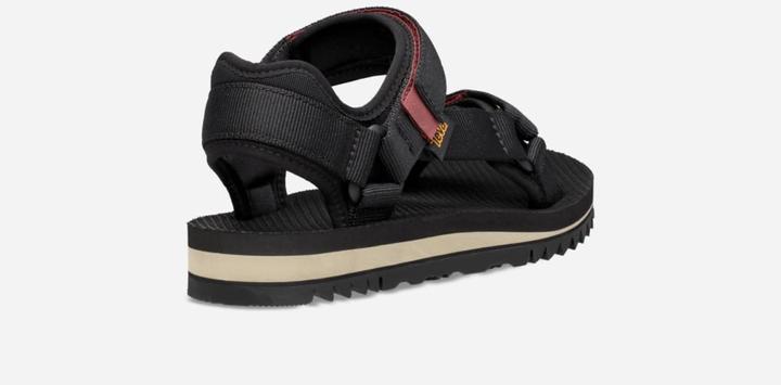 Actual product image Teva Universal Trail (40)