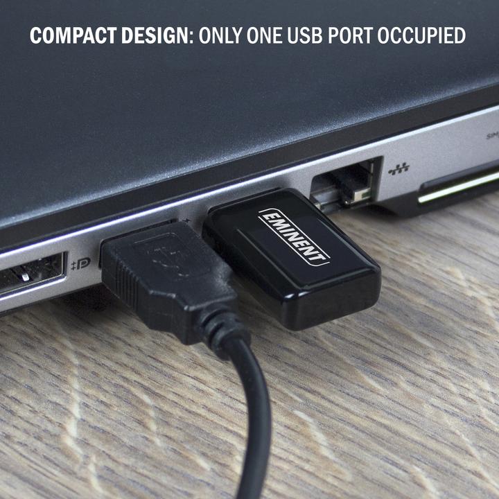 Produktbild Eminent EM4536 Netzwerkadapter (USB)