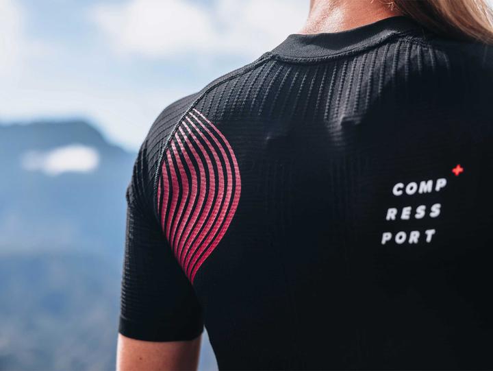 Actual product image Compressport Trail Postural SS Top W (S)