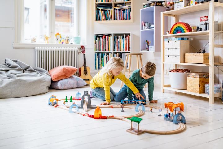 Produktbild Brio Smart Tech Tunnel Reisezug Set