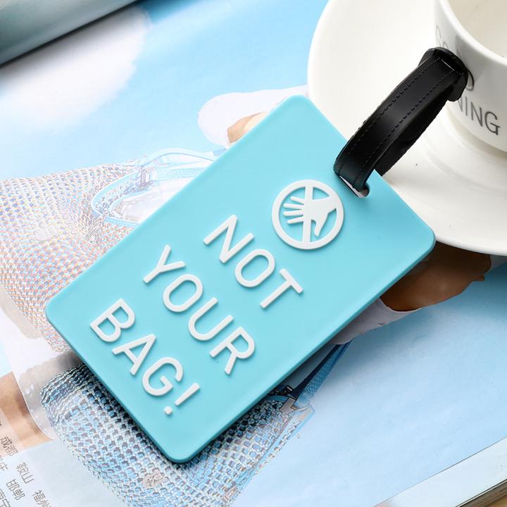Produktbild Noya Kofferanhänger Gepäck-Etiketten Luggage Tag mit Adressschild - NOT YOUR BAG (4er Set) (Schlösser & Anhänger)
