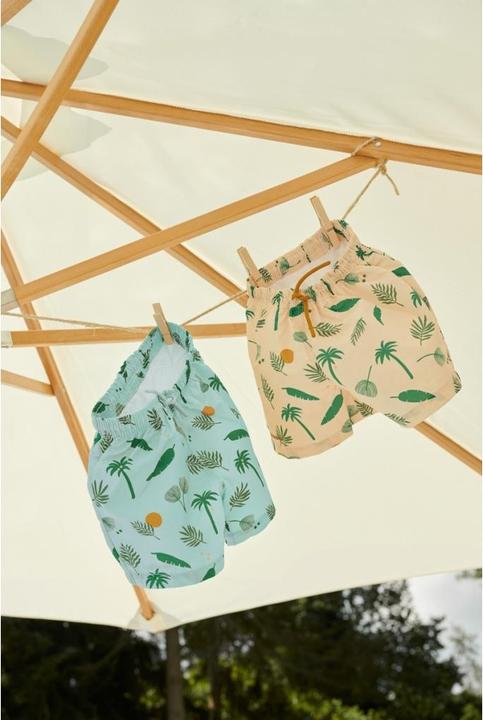 Actual product image Liewood Duke UV swim shorts Jungle (128, 134)