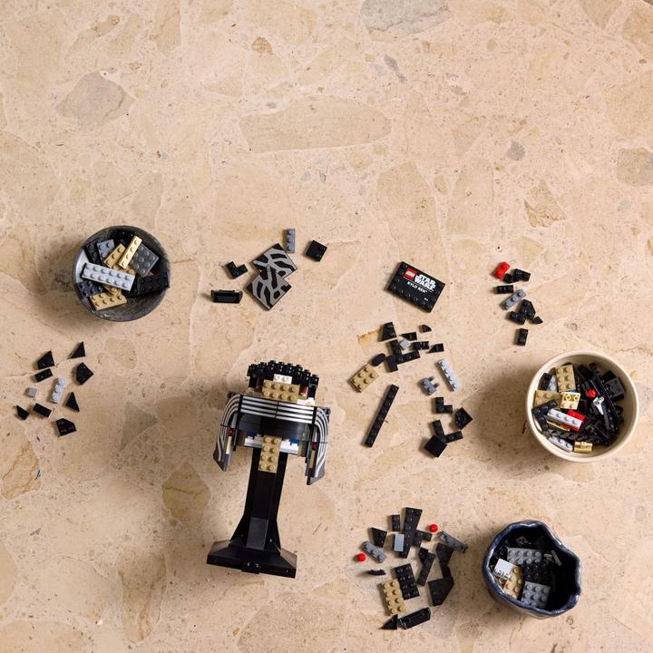 Image du produit LEGO Casque Kylo Ren (75415, LEGO Star Wars)