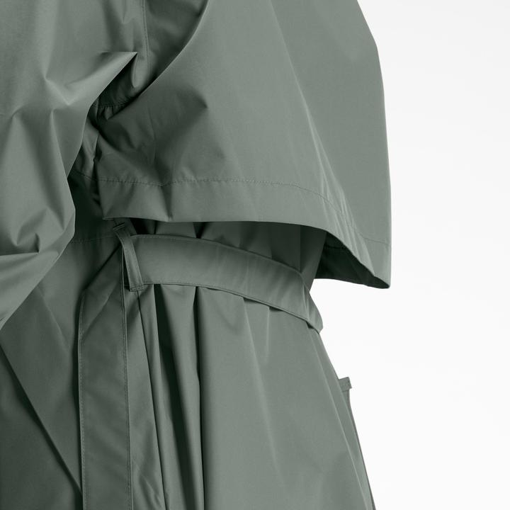 Actual product image Quechua Raincut (L)