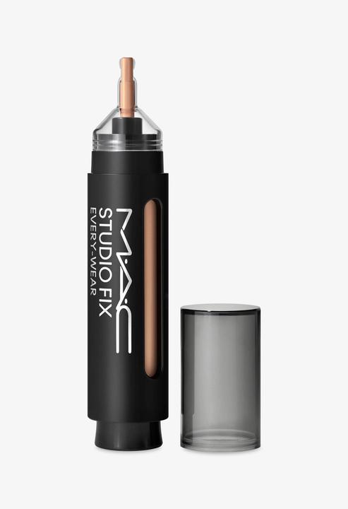 MAC Cosmetics Studio Fix Every-Wear All-Over Face Pen Nr. NC17 (Nr. NC17)
