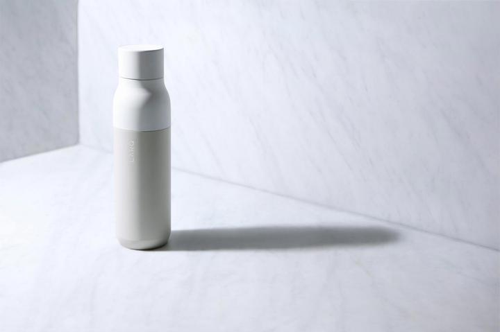Produktbild Larq PureVis Thermosflasche mit UV-C Lichtreiniger (0.74 l)