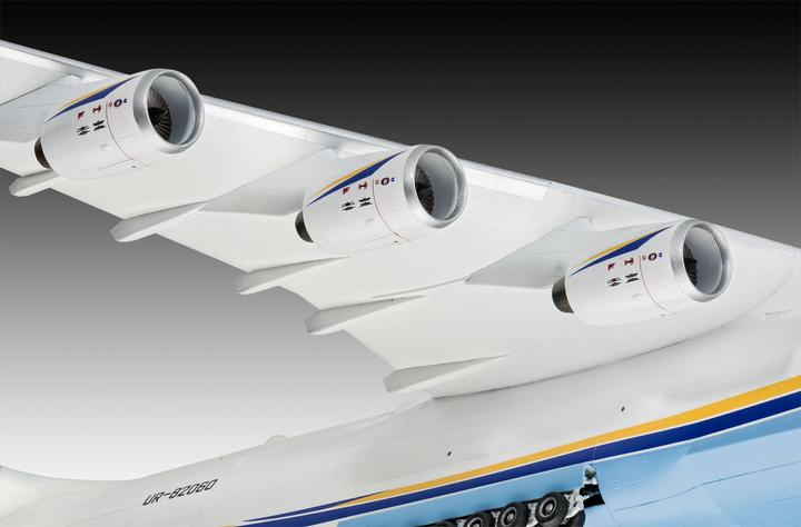Actual product image Revell Antonov AN-225 Mriya