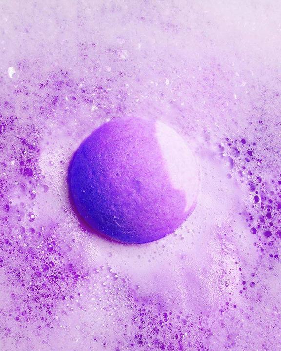 Actual product image Bubble T Blueberry (Bath truffles)