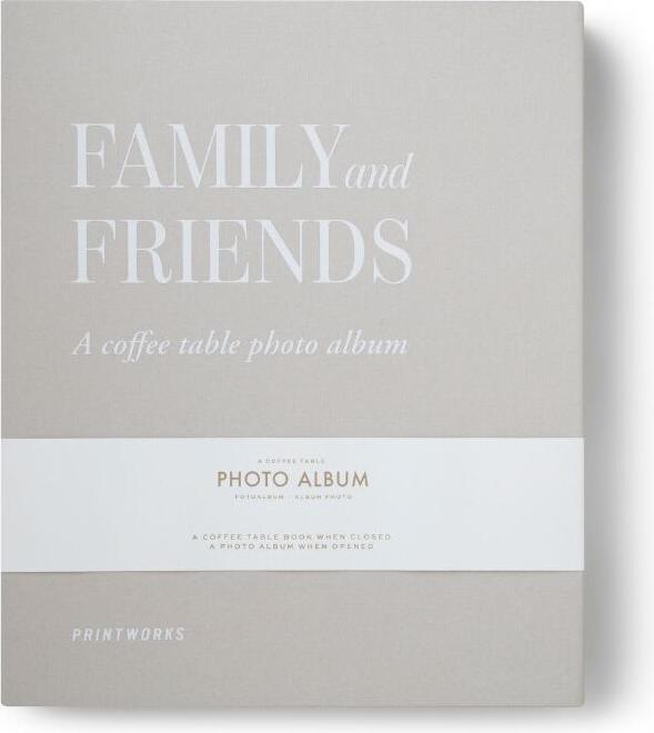 Actual product image Printworks Print photo album. Family and friends (10 x 15 cm)