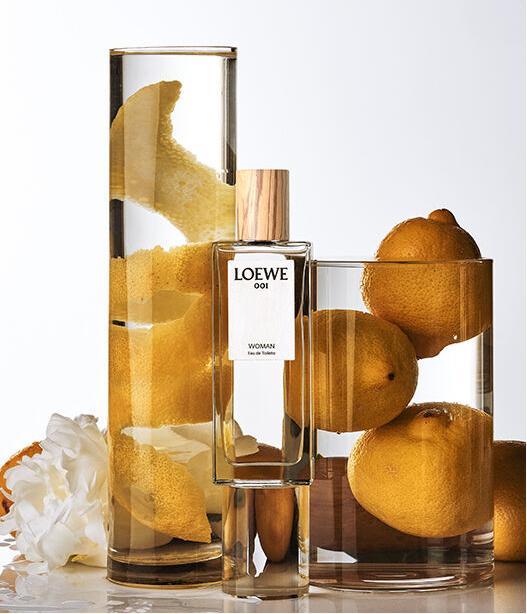 Immagine prodotto Perfumes Loewe Loewe 001 Donna Eau de Parfum 30 ml (Eau de parfum, 30 ml)