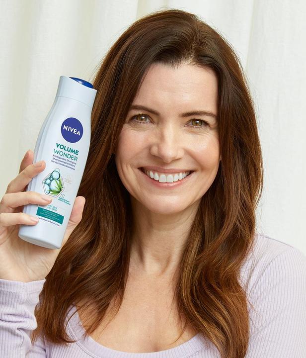 Actual product image NIVEA Volume & Strength (250 ml, Liquid shampoo)
