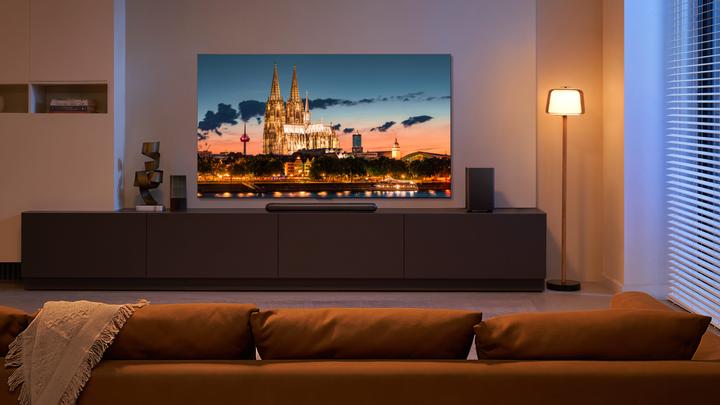 Produktbild TCL 98C855 (98", Mini-LED, 4K, 2024)