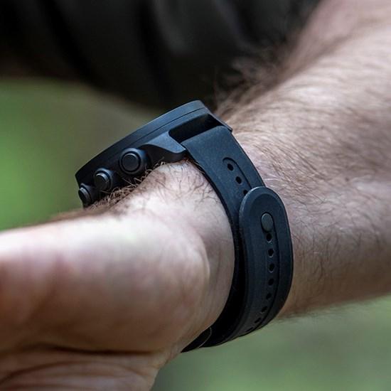 Produktbild Suunto 24 ATH7 Silicone Strap Charcoal BLK S+M (24 mm, Silikon)
