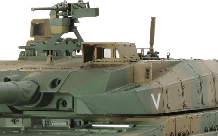 Actual product image Tamiya JGSDF Type 10 Tank 2012