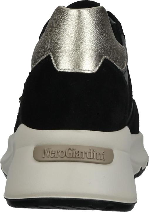 Actual product image Nero Giardini Diba (36)