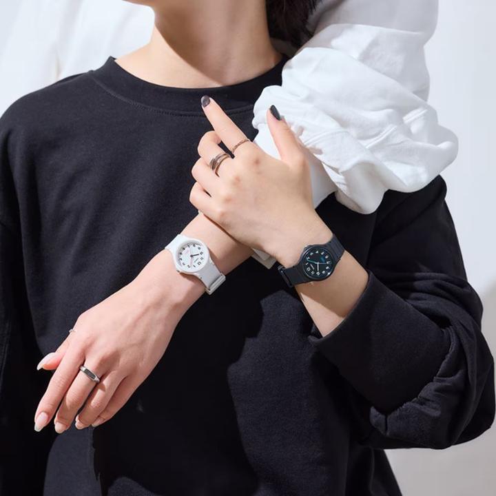 Produktbild Casio LQ-24B-1BEF (Analoguhr, 32 mm)