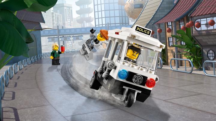 Actual product image LEGO Ninjago Movie chase in NINJAGO City (70607, LEGO Ninjago)