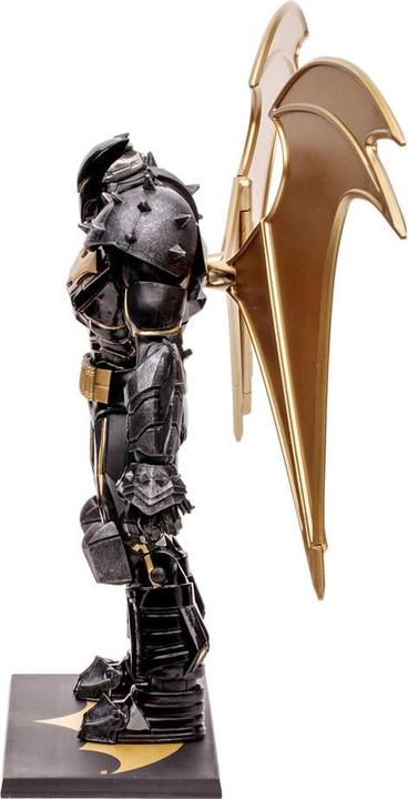 Actual product image McFarlane DC Multiverse figurine Batman (Hellbat) (Knightmare) (Gold Label) 18 cm