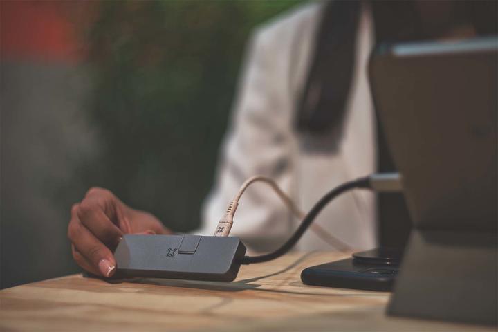 Productafbeelding XtremeMac HUB USB-C MAX PRO - 5 poorten (USB-C, 5 Havens)