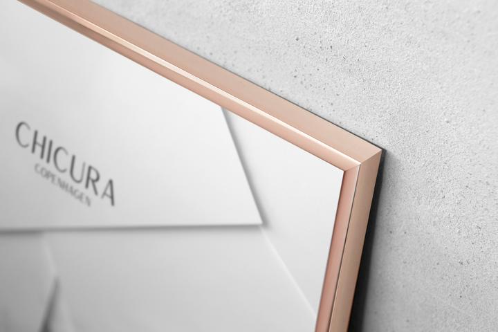 Actual product image ChiCura Aluminium frame E - Acrylic (A5)