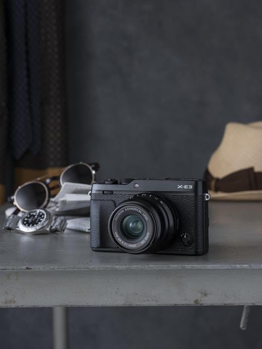 Immagine prodotto Fujifilm Kit X-E3 (18 - 55 mm, 24.30 Mpx, APS-C / DX)