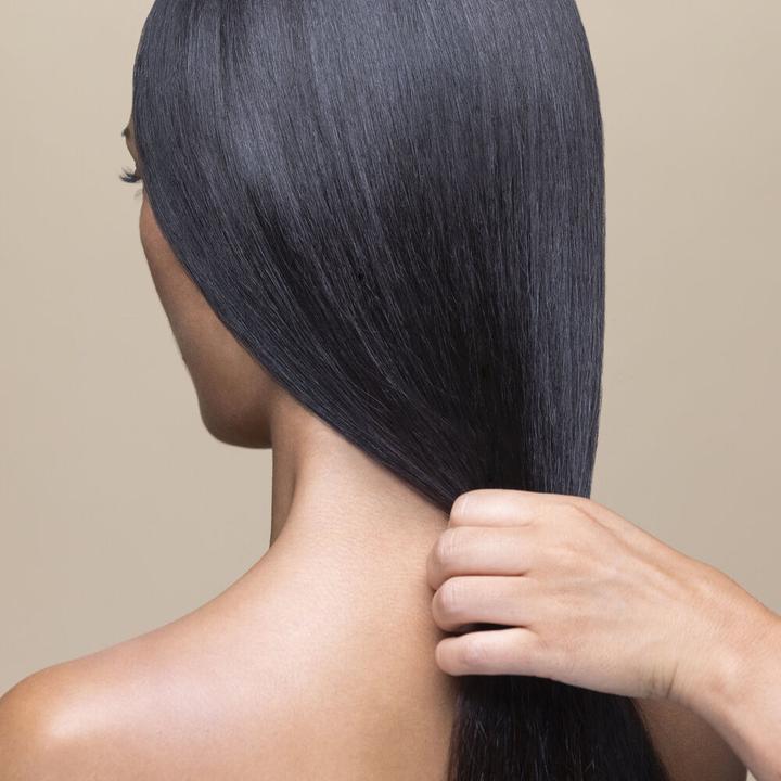 Actual product image Hair Rituel by Sisley Soin Lavant Lissant Ã l'huile de Moringa (200 ml, Liquid shampoo)
