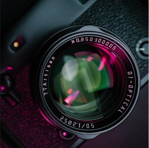 Image du produit TTArtisan 50mm f1.2 pour monture Fuji FX (APS-C) (Fujifilm X, APS-C / DX)