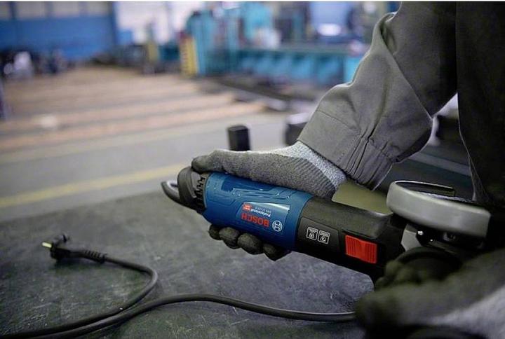 Actual product image Bosch Professional GWS 17-125 S (125 mm)