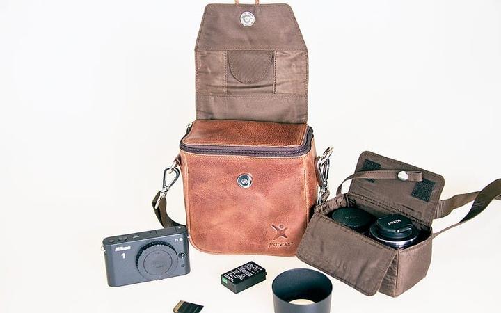 Actual product image Pajass Snapshot Milano (Camera shoulder bag)