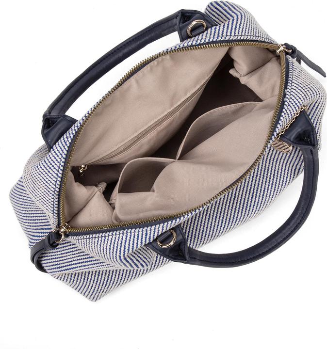 Actual product image Diana & Co 749-1Pt
